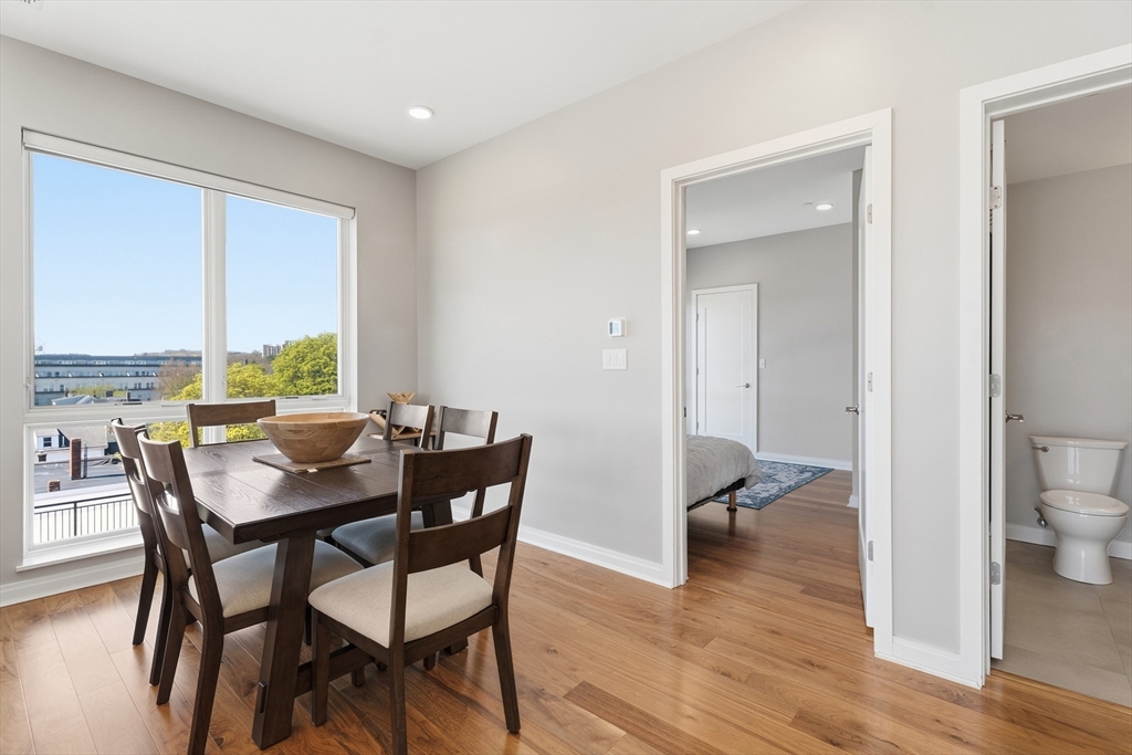 3531 Washington # 519