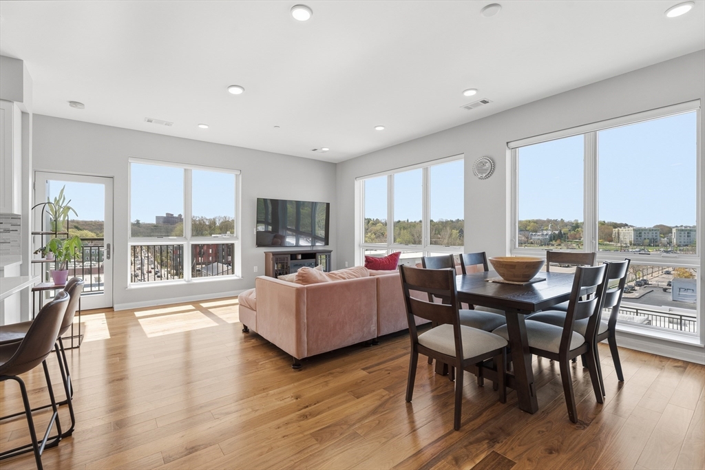3531 Washington # 519