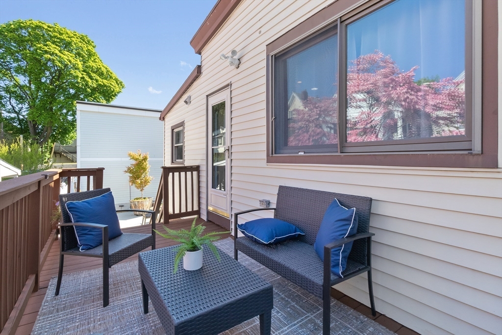 22 Wellington Ave