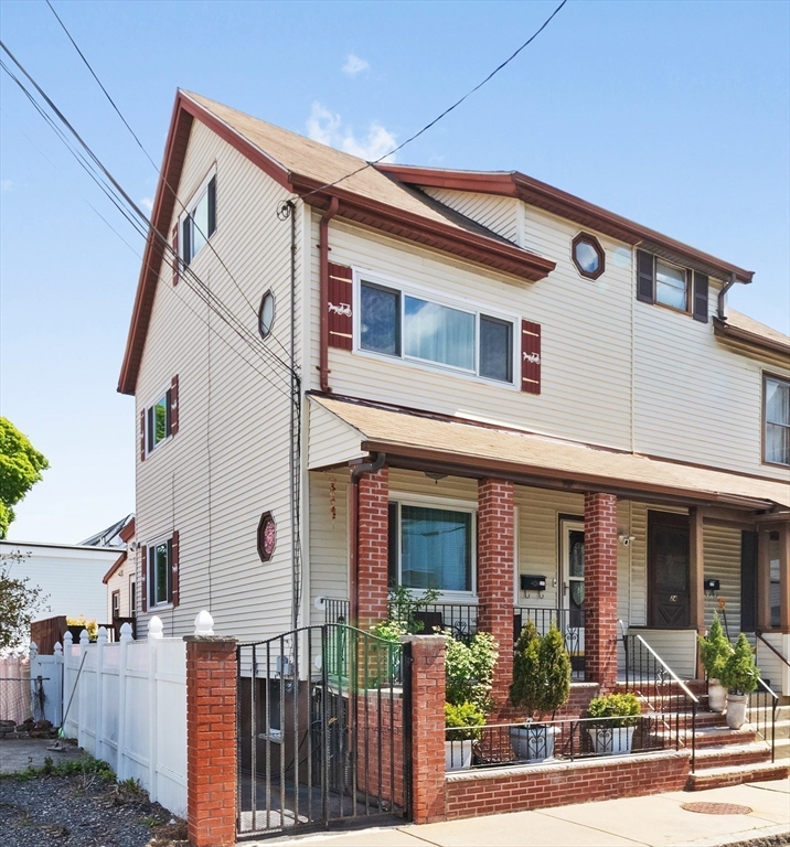 22 Wellington Ave