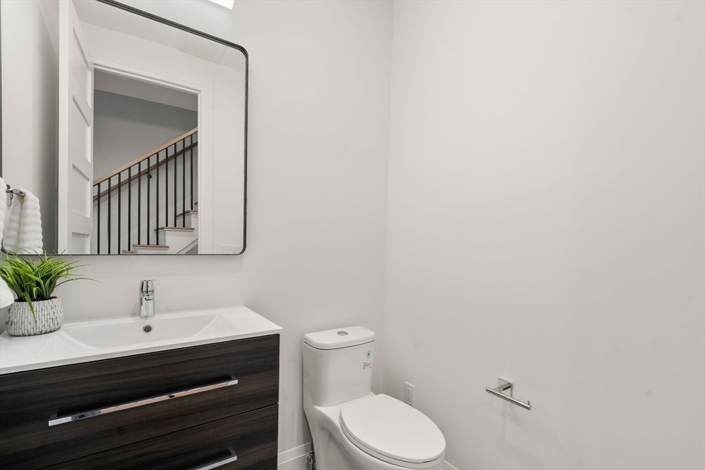 956 Walnut Street # 7