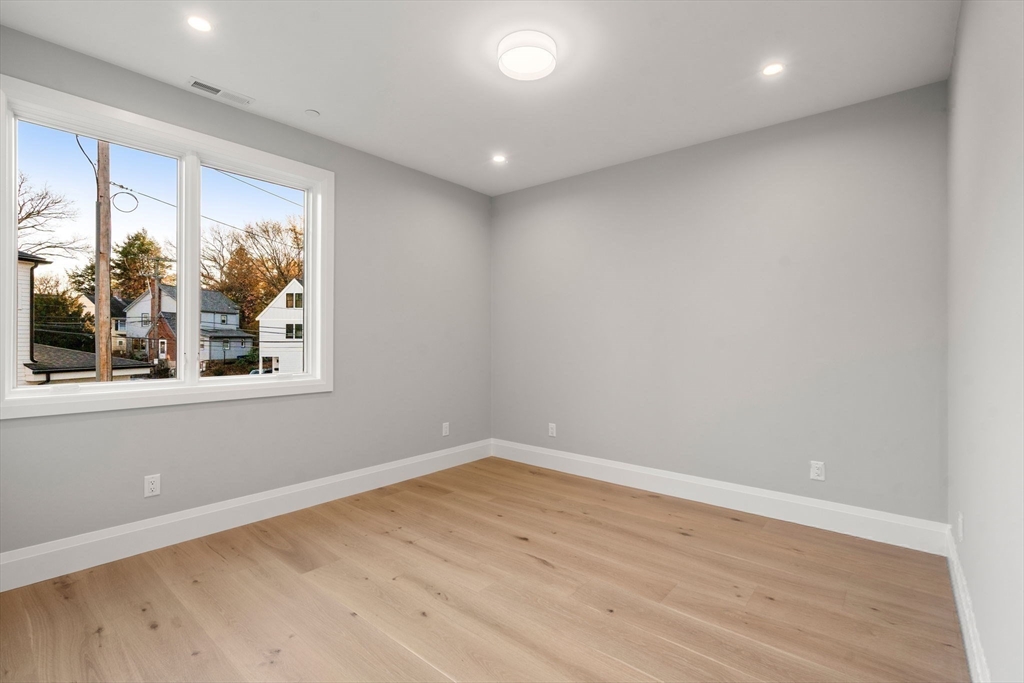 956 Walnut Street # 7