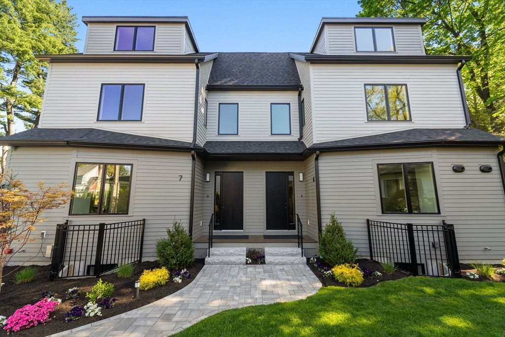 956 Walnut Street # 7