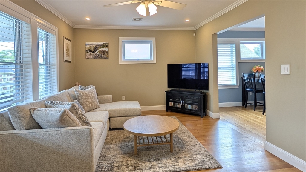 27 Wiltshire Rd # 27