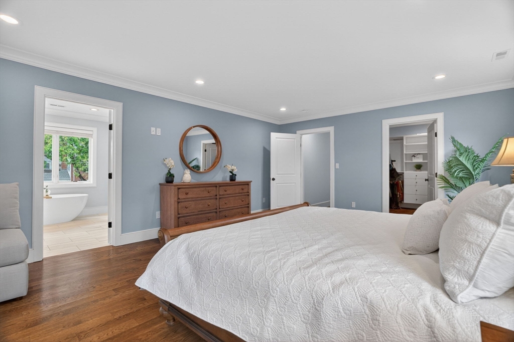 11 Haynes Rd