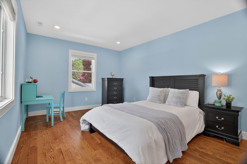 11 Haynes Rd