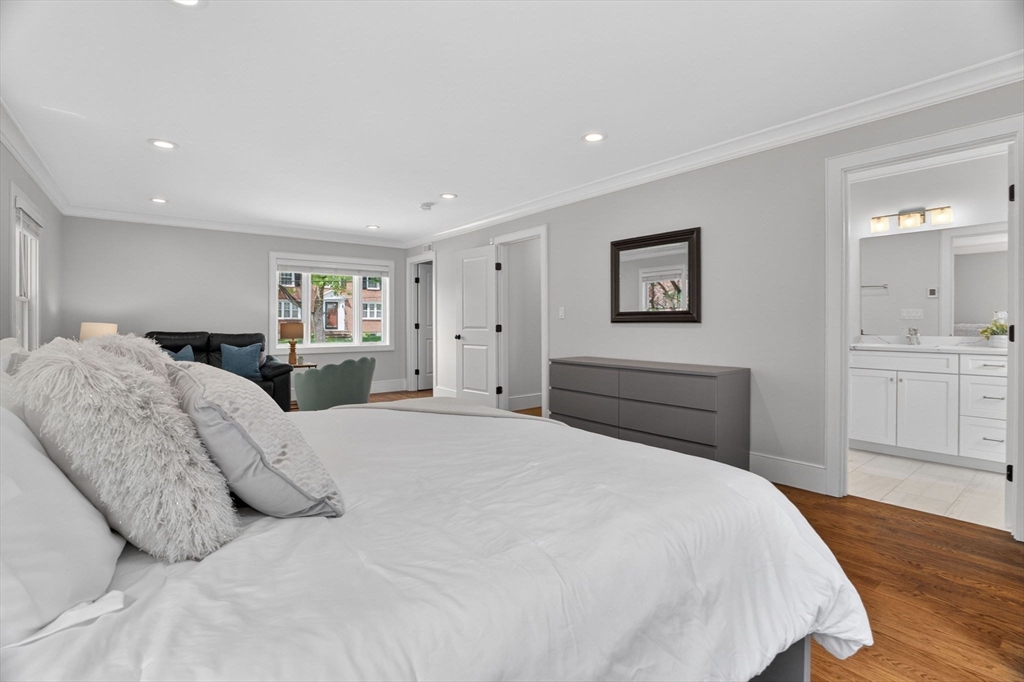 11 Haynes Rd