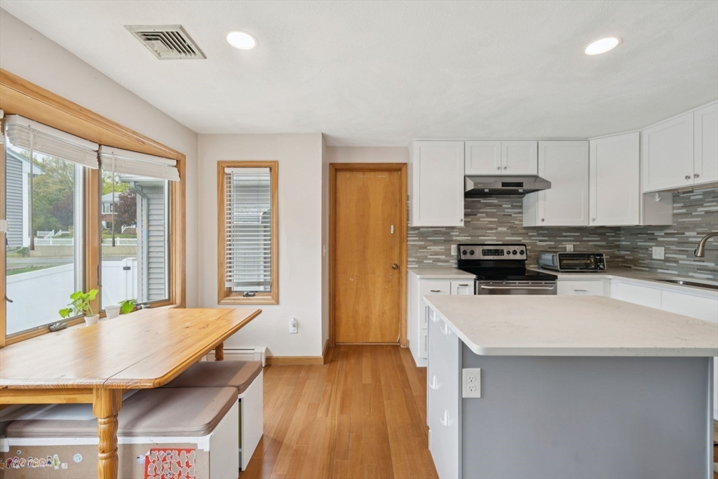 20 Murdock Rd