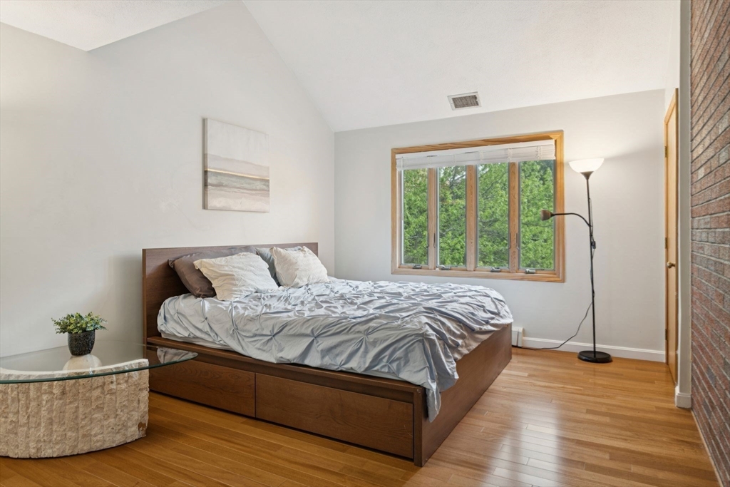 20 Murdock Rd