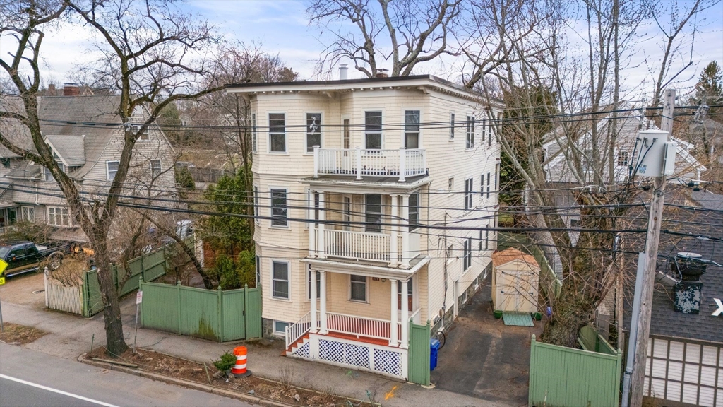 1148 Boylston