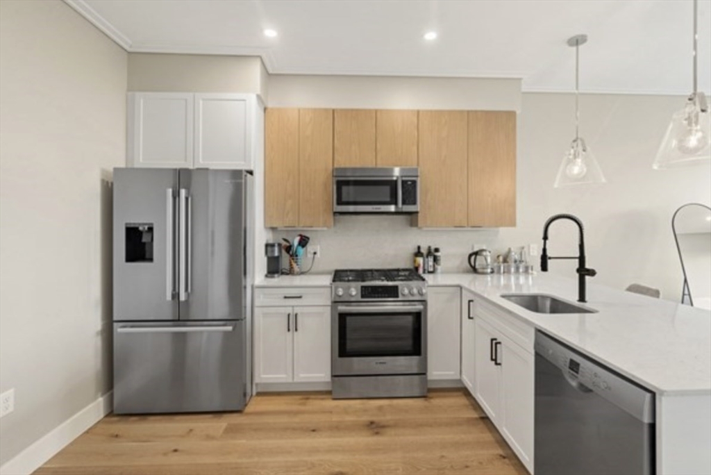 70 Leo Birmingham Parkway # 507