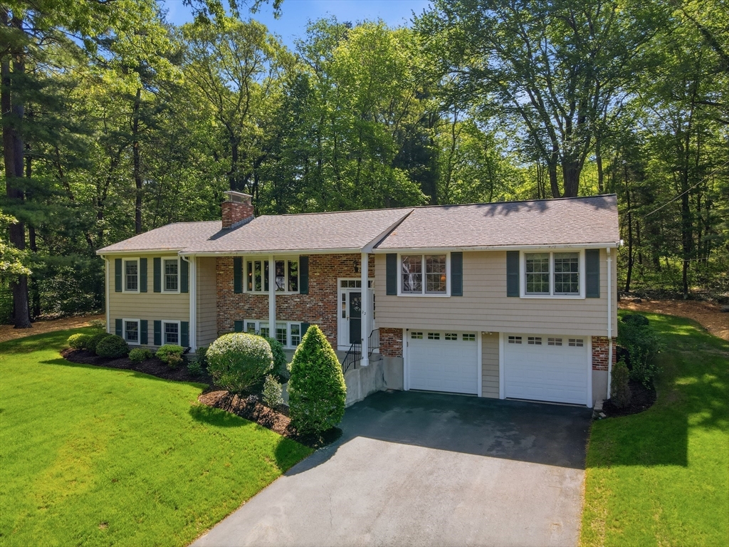 22 Longmeadow Dr