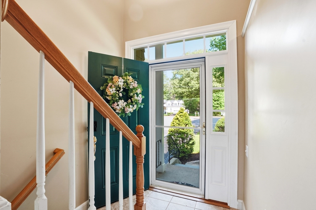 22 Longmeadow Dr