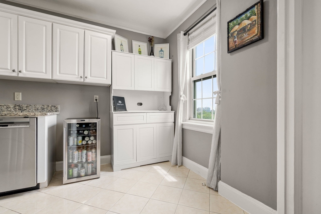 1450-1454 Beacon Street # 542