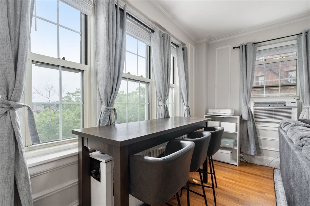 1450-1454 Beacon Street # 542