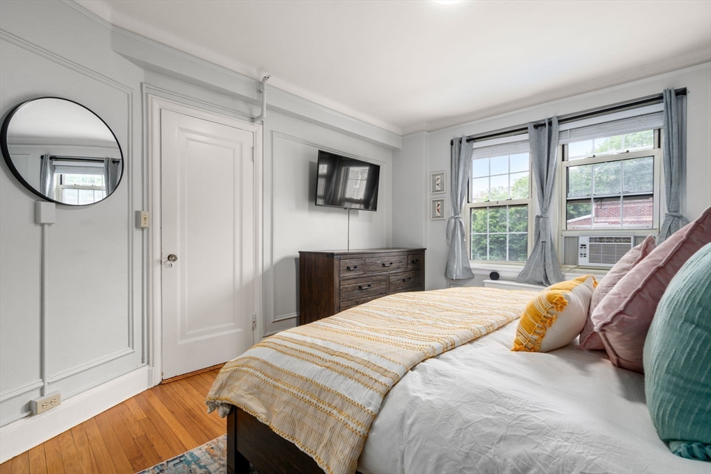 1450-1454 Beacon Street # 542