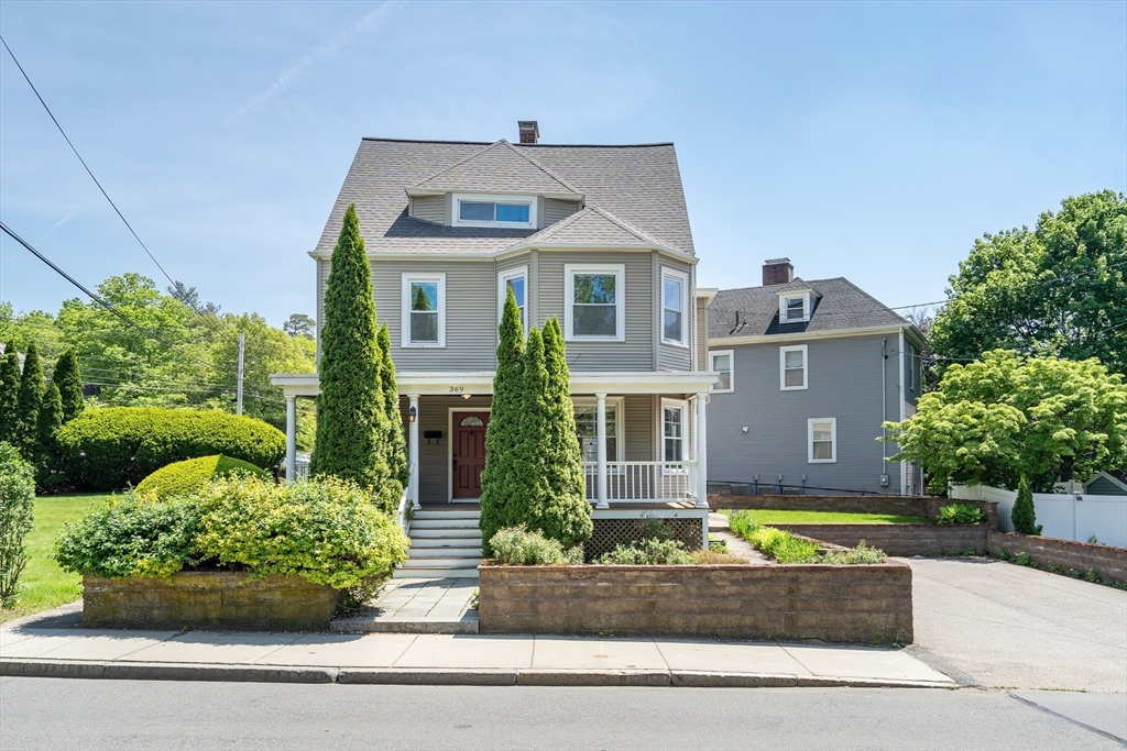 369 Bacon Street