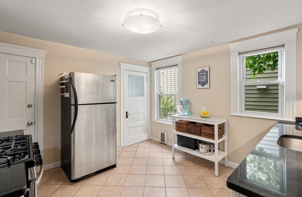 141 South St # 1