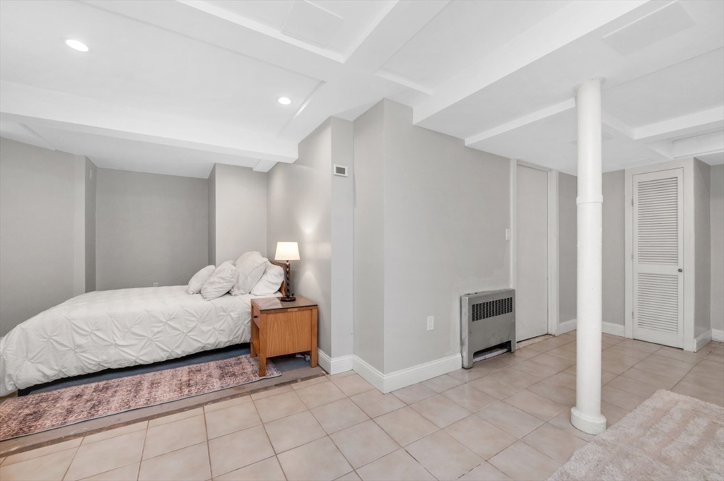 46 Jerome Ave