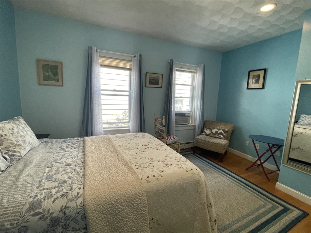 42 Litchfield # 1
