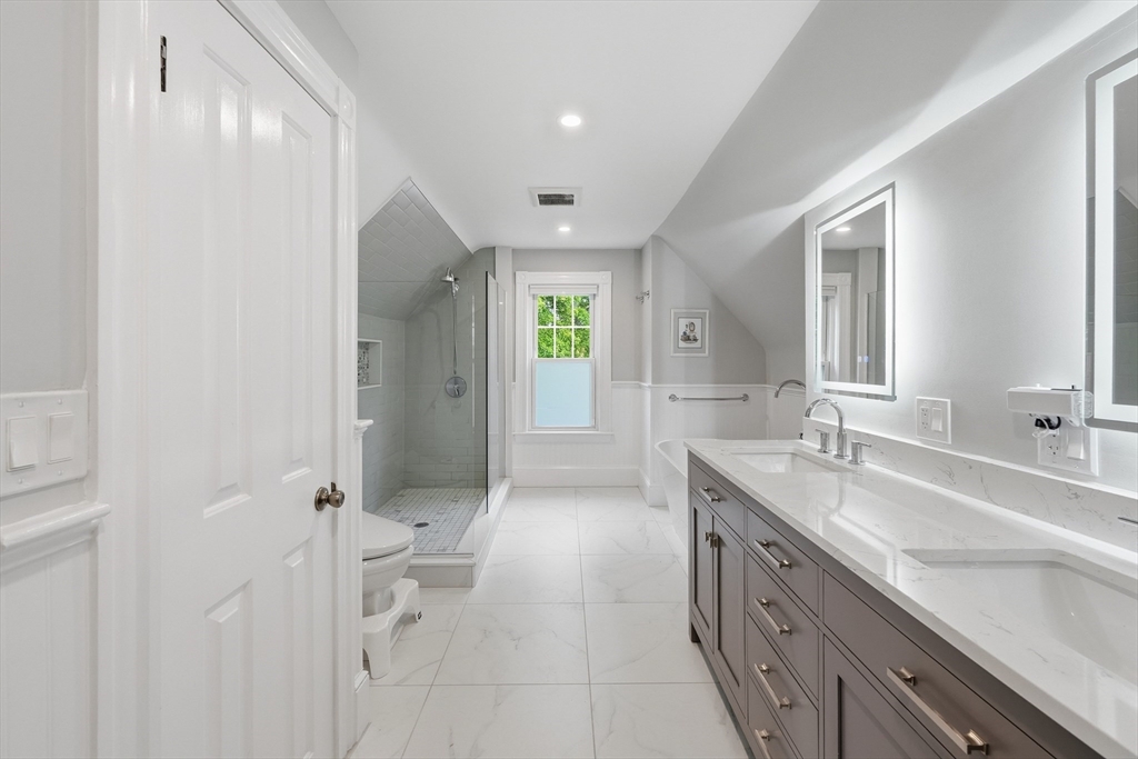 36-38 Florence St # 38