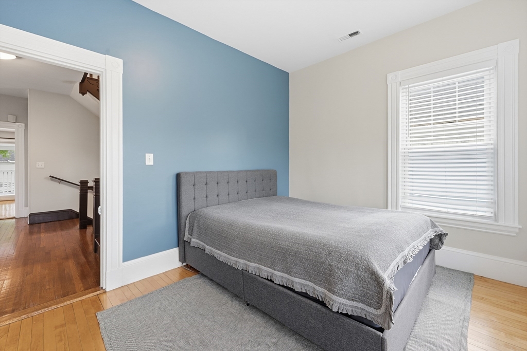 36-38 Florence St # 38