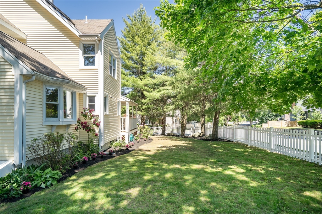 4 Rebecca Road