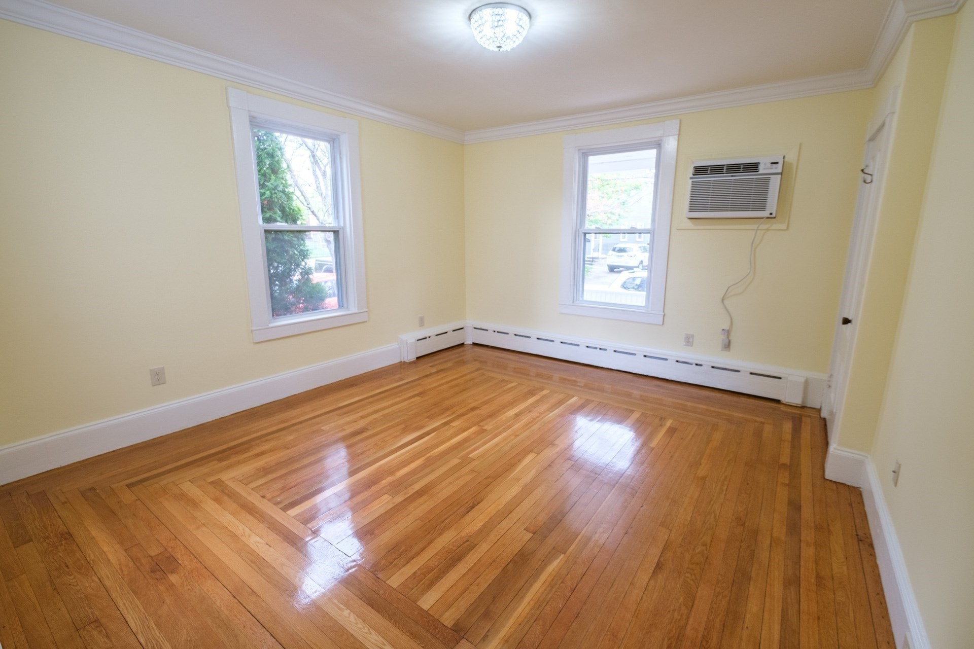 19 Faxon St # F