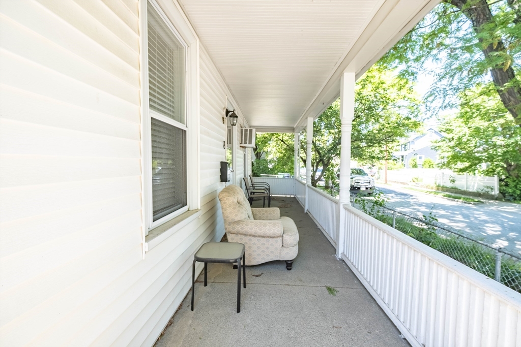 19 Faxon St # F