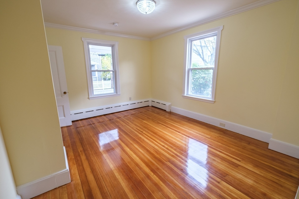19 Faxon St # F