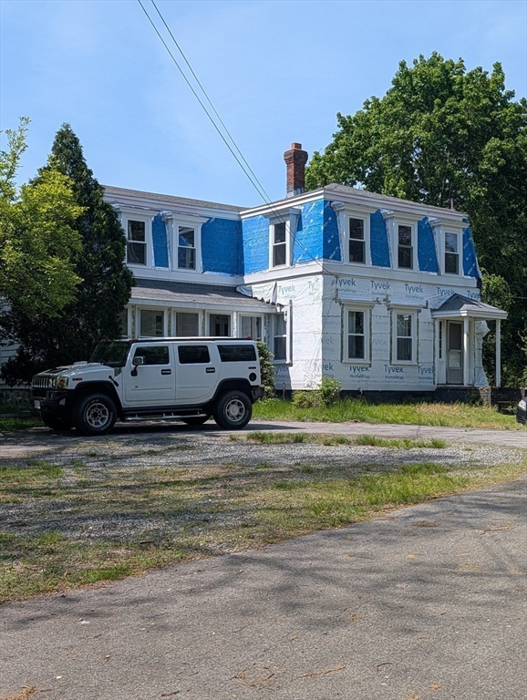 64 Main St