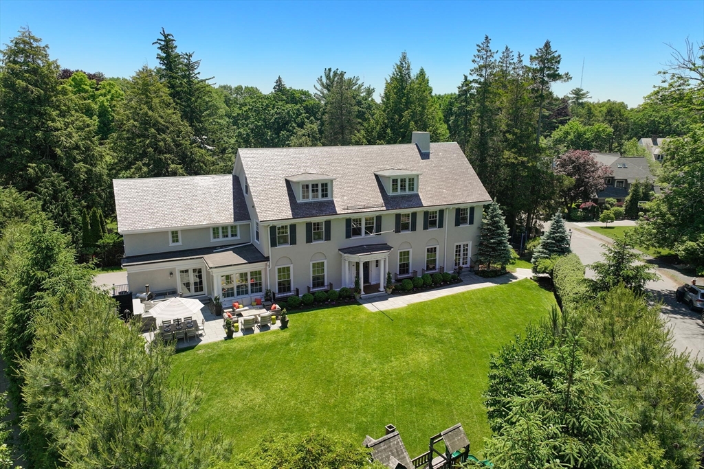 10 Burnham Rd