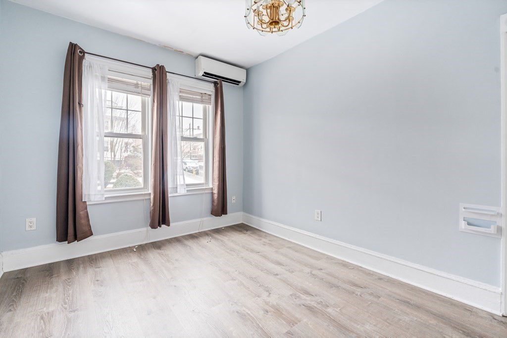 12 Plymouth St # 2