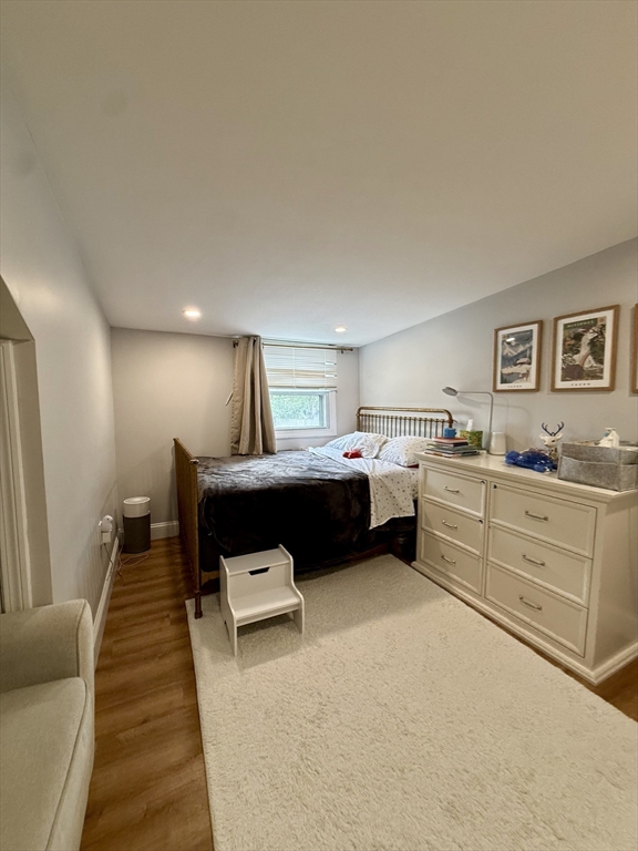 74 Seminole Ave