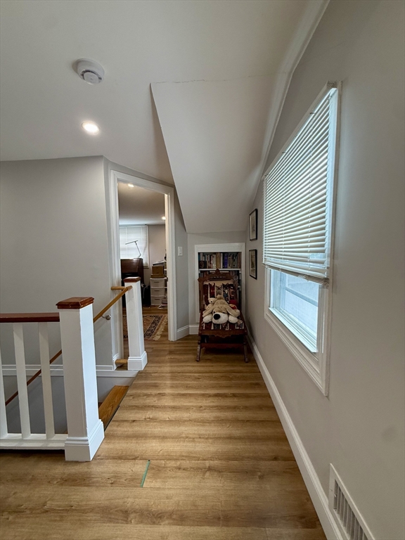 74 Seminole Ave