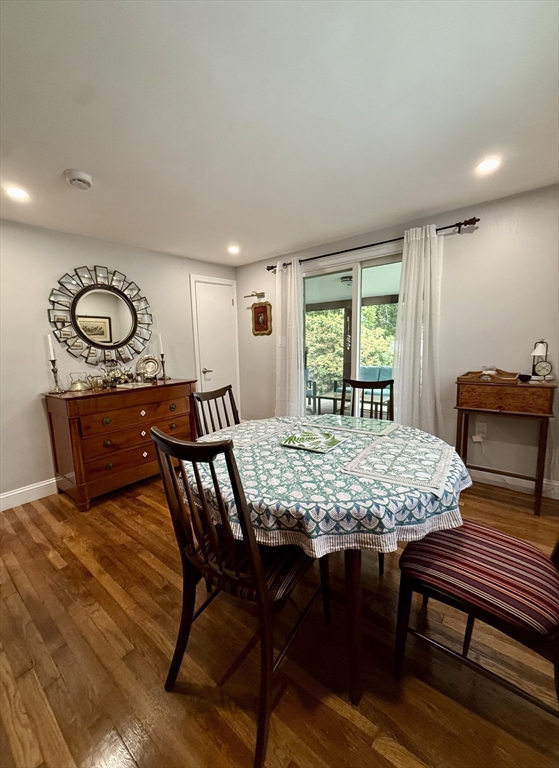 74 Seminole Ave
