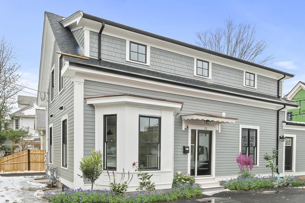 21 Pearl Street # 21