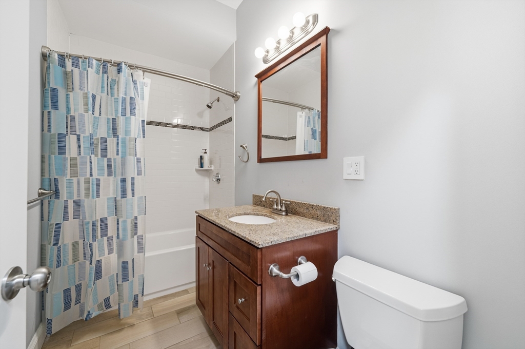 77 North St # 77