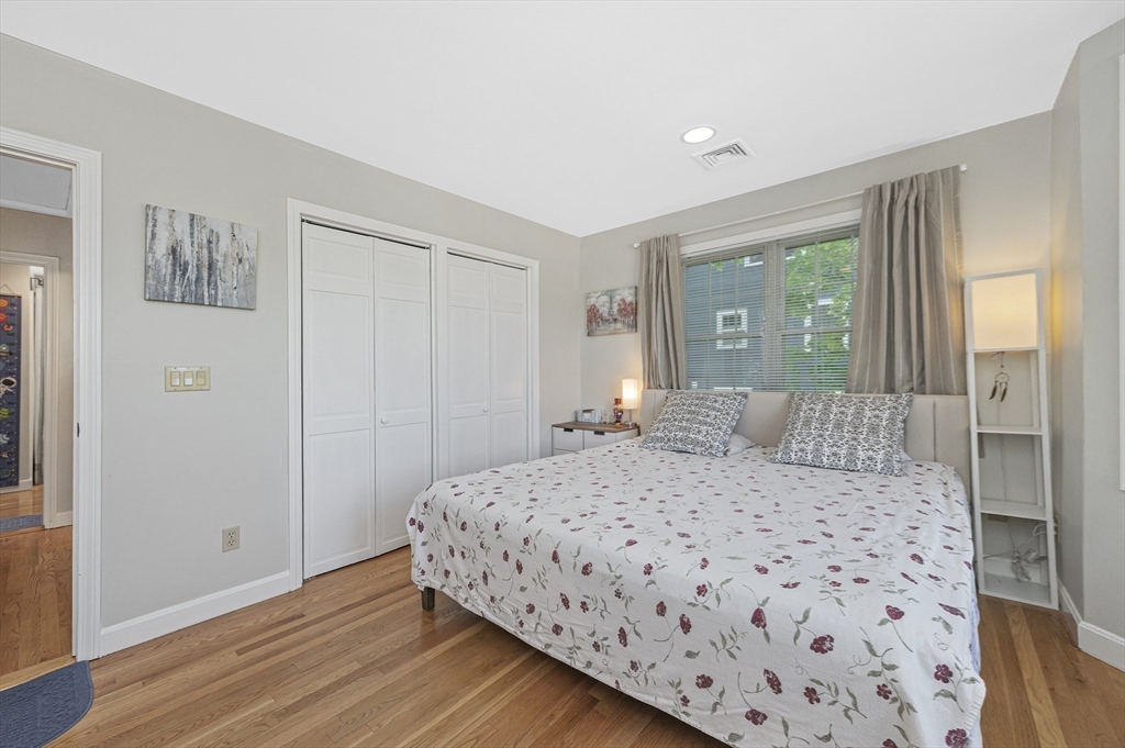 122 Massachusetts Ave # 122