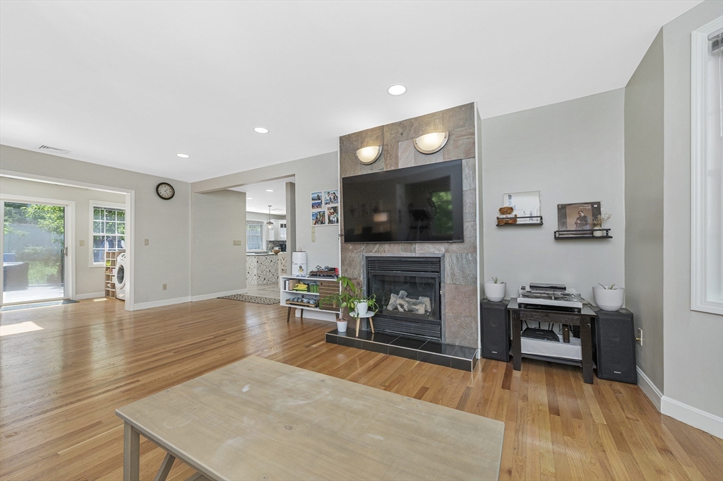 122 Massachusetts Ave # 122