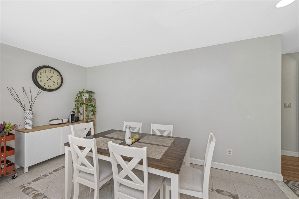 122 Massachusetts Ave # 122