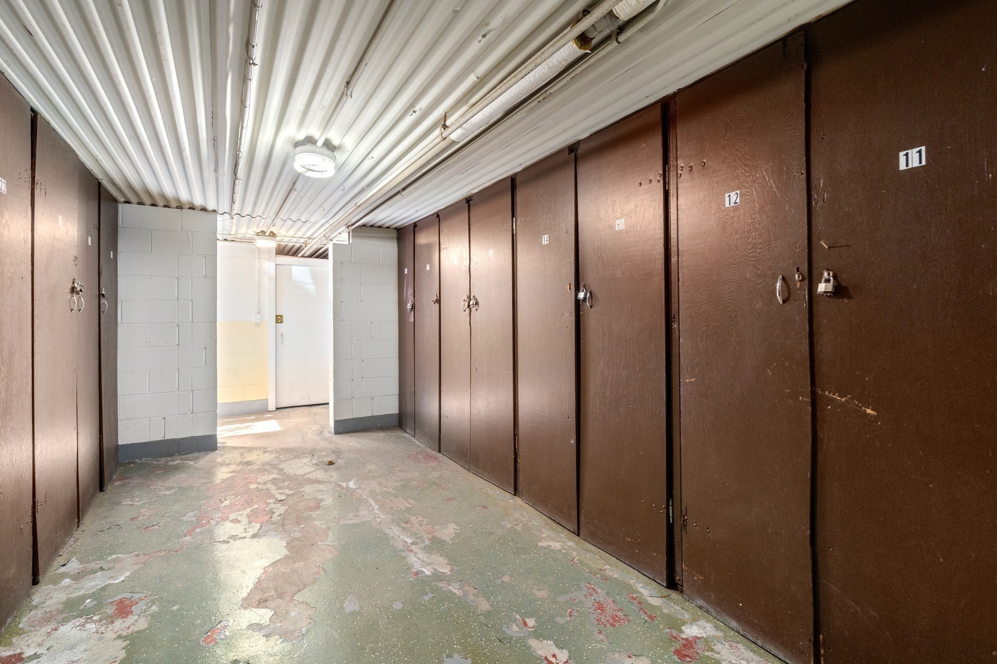 84 Grant St # 12
