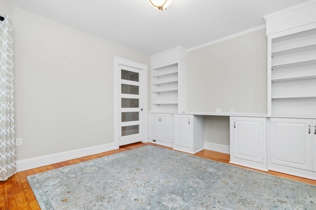 41-43 Elliot St # 1