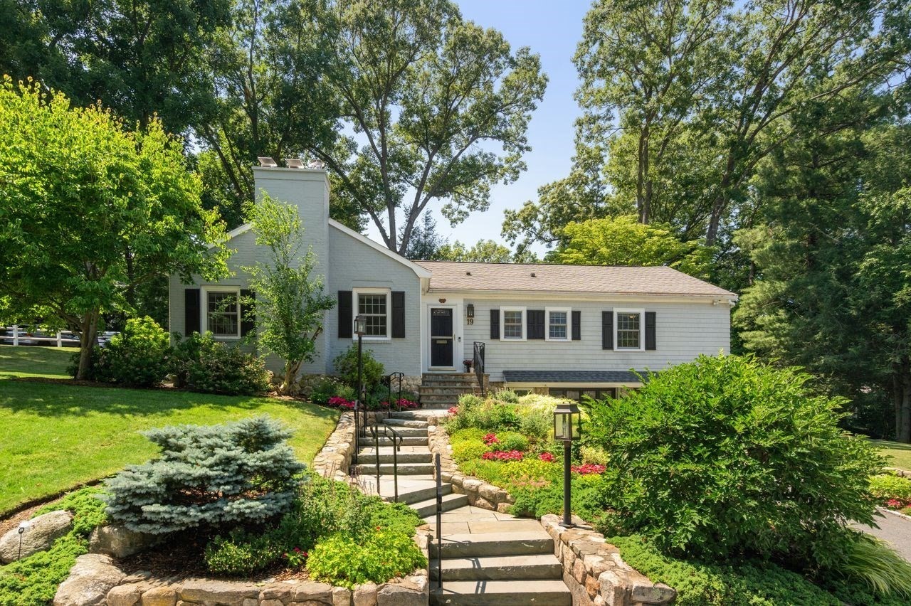 19 Druid Hill Rd