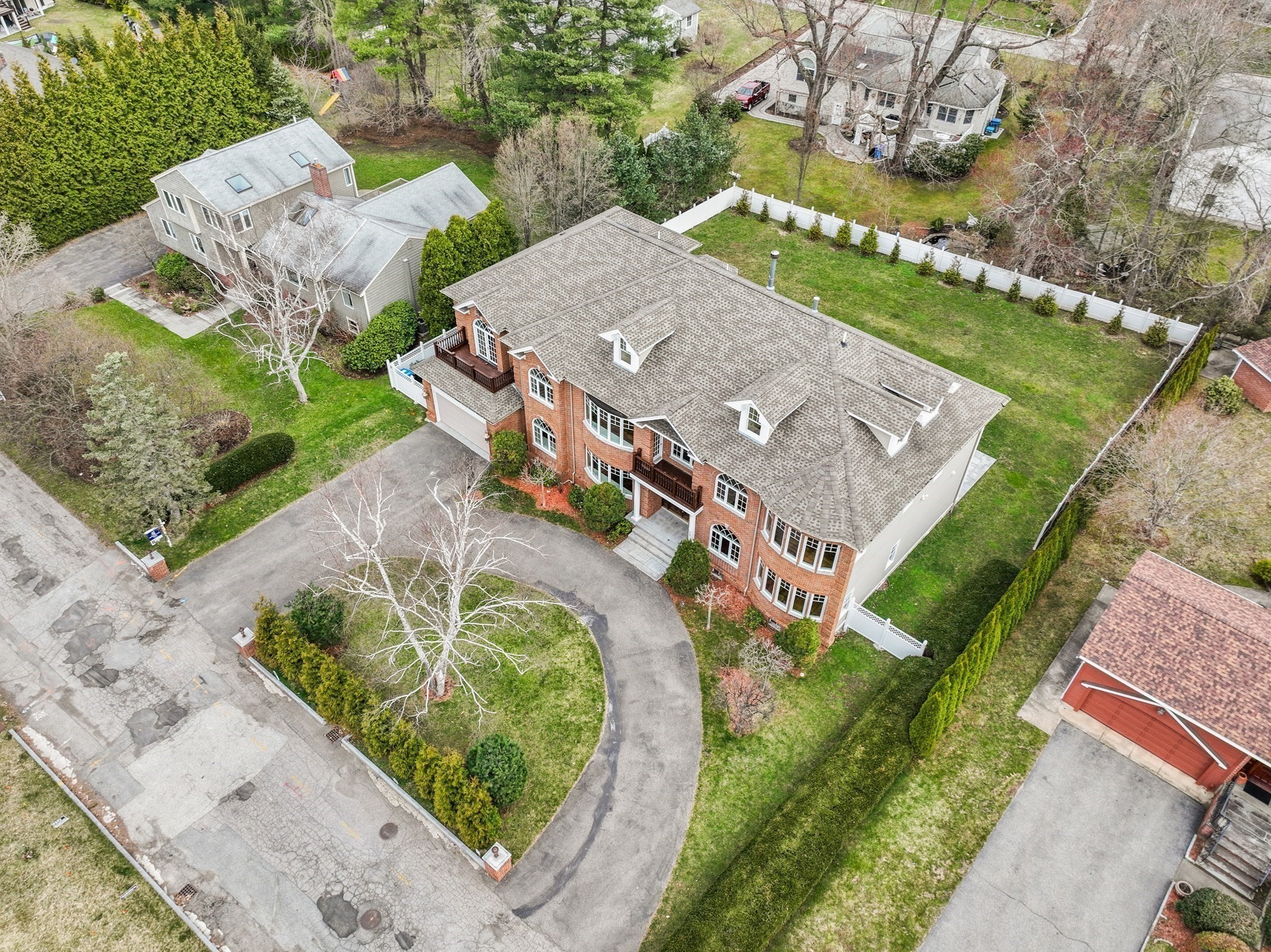 75 Woodfall Rd