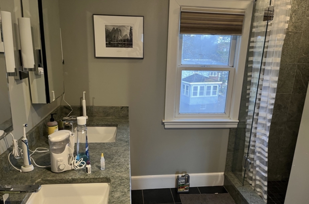 34 Woodcliff Rd