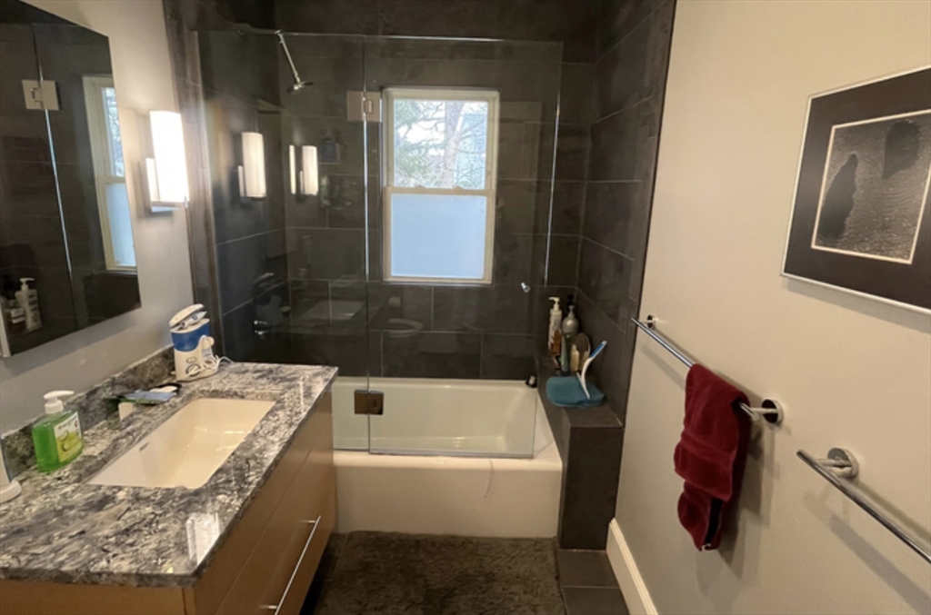 34 Woodcliff Rd