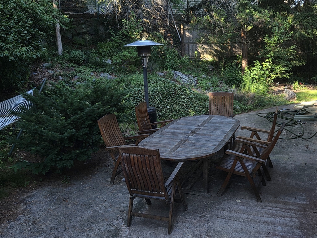 34 Woodcliff Rd