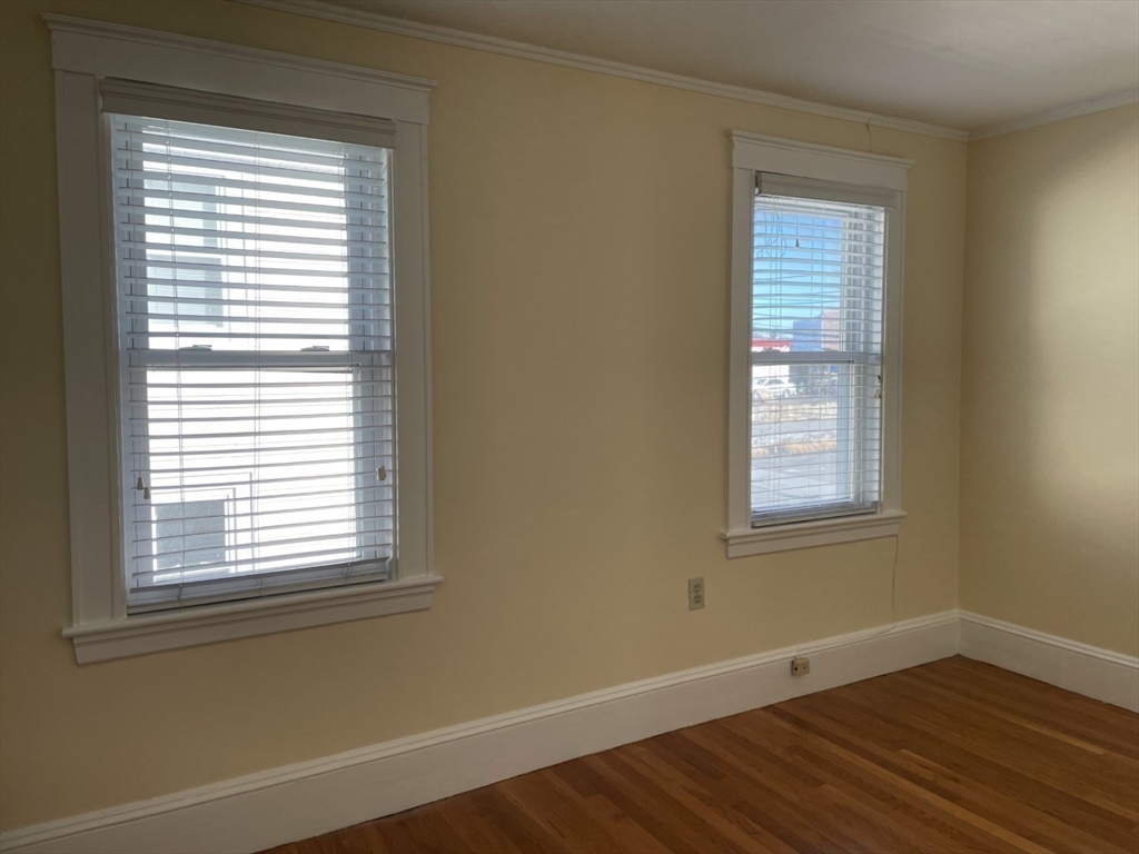 27 Elliot Street # 2