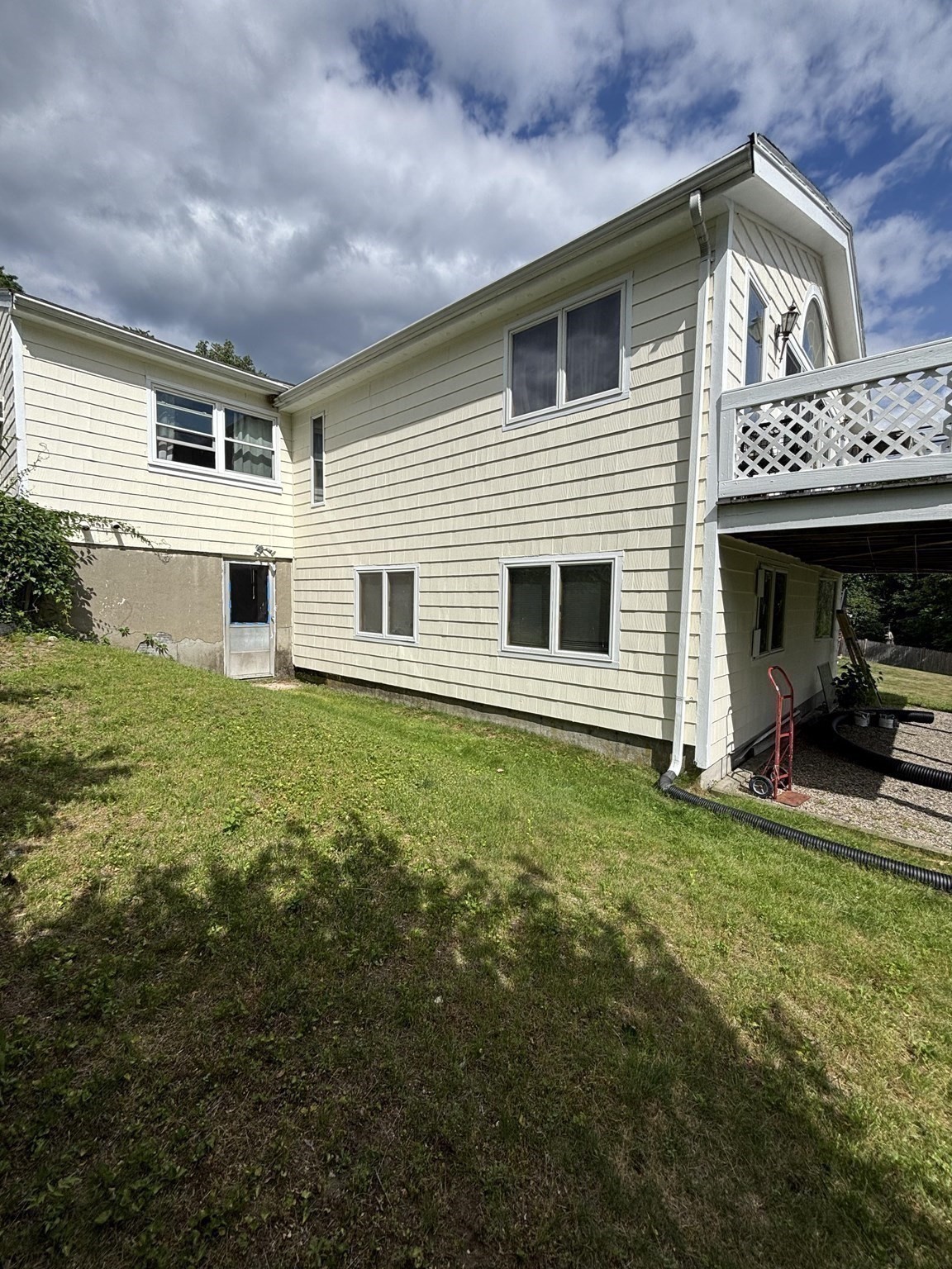 32 Brayton Rd